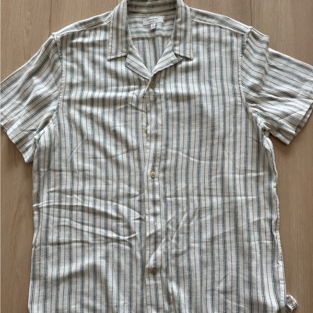Banana Republic Cream and Green Striped Casual Shirt